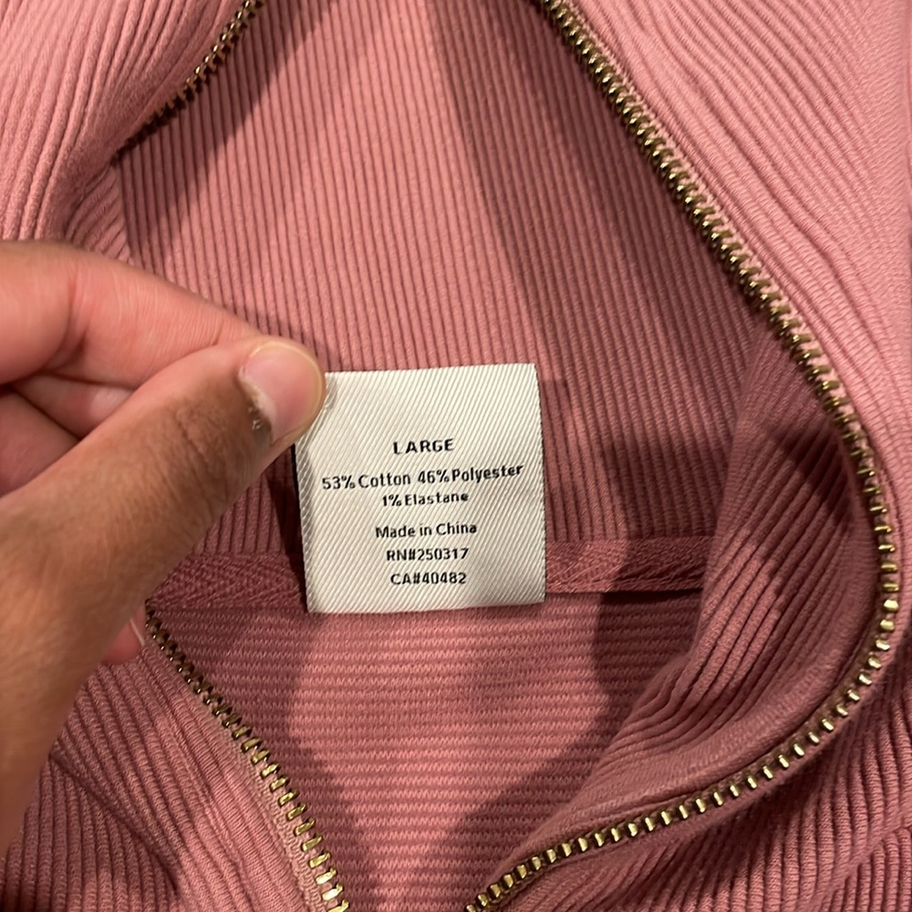 Varley Pink High-Neck Jacket - Picture 3 of 11